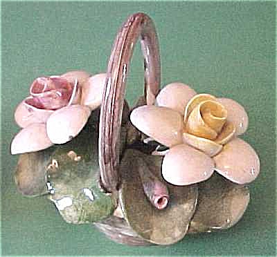 Capo Di Monte Small Flower Basket