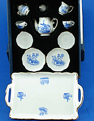 Ruetter Porcelain Miniature Tea Set