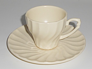 Metlox Pottery Poppy Trail Yorkshire Ivory Demi Cup & S