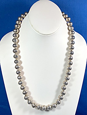Navajo Pearls Sterling Silver Necklace 68 Grams