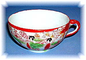 Geisha Girl Porcelain Cup
