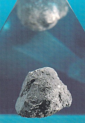 Hampton Virginia Nasa Langley Visitor Center Moon Rock Postcard Cs13632
